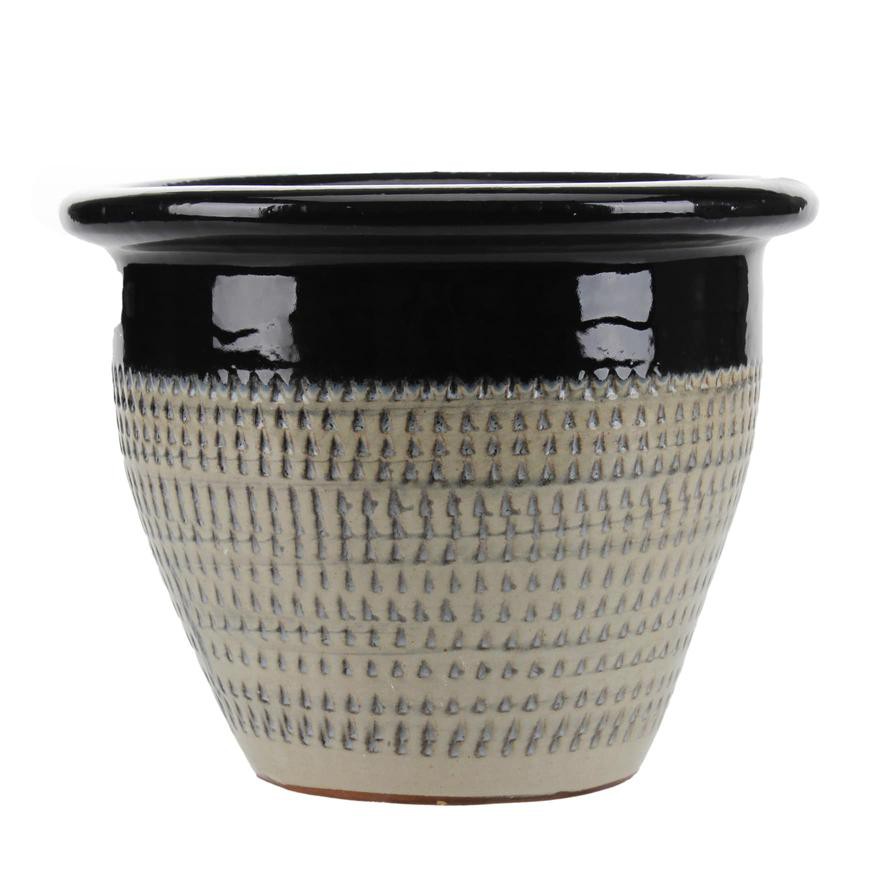 M.Planter Relief Ceramic Plant Pot (26 x 21 cm)