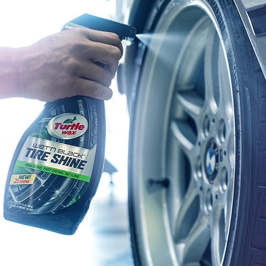 Turtle Wax T217RW Wet 'N Black Ultra Wet Spray Tire Shine (10.5 x 5.5 x 27.9 cm, 680 ml, Black)