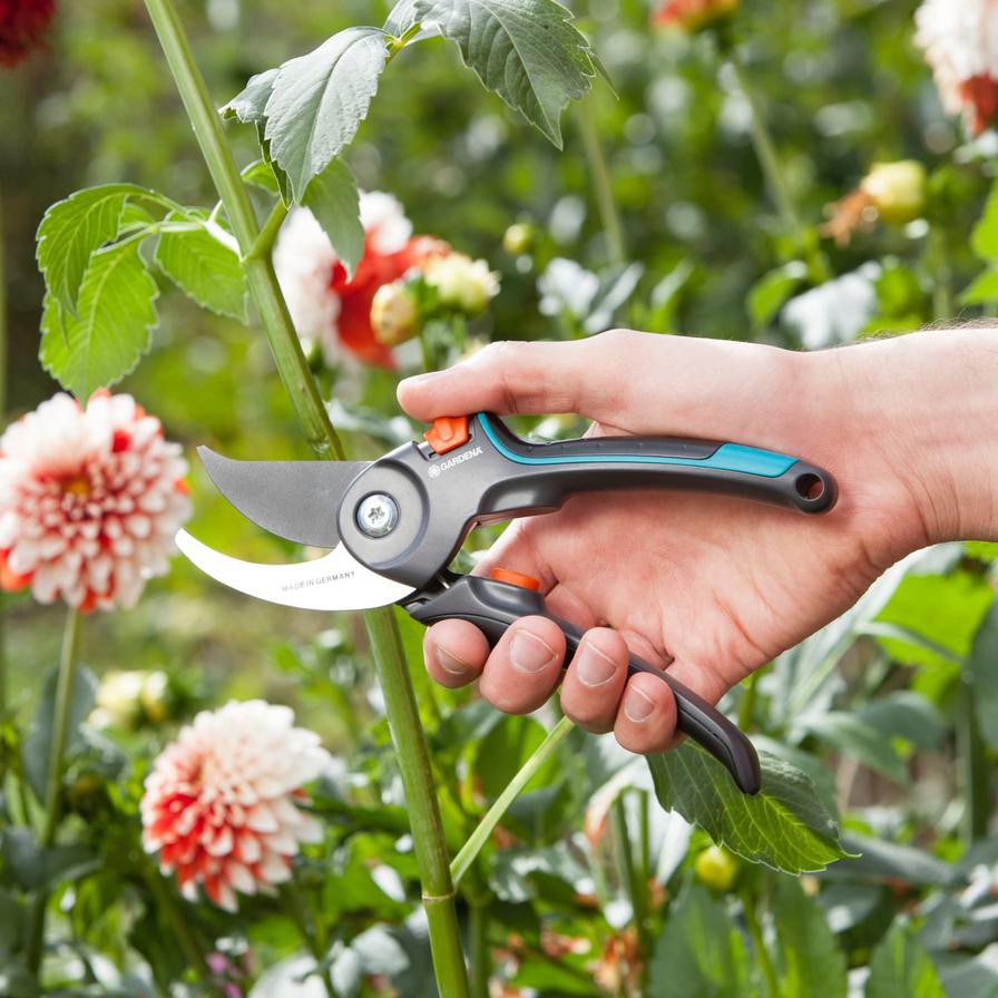 Gardena Secateurs B/M