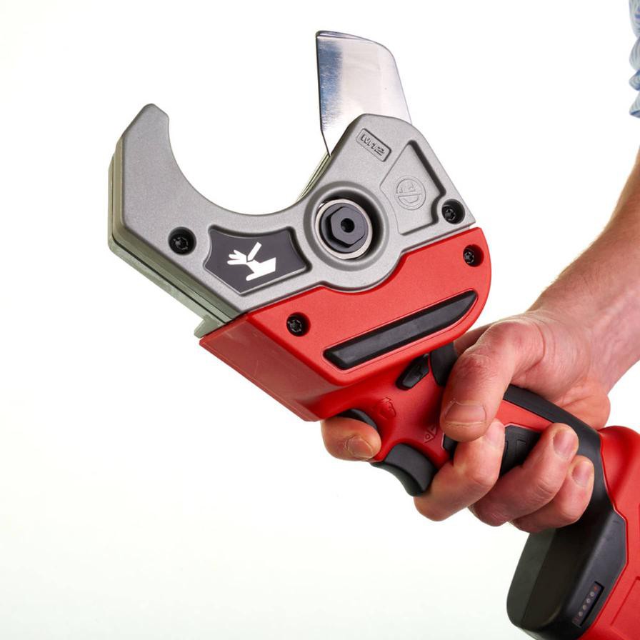 Milwaukee PEX Pipe Cutter (12 V)