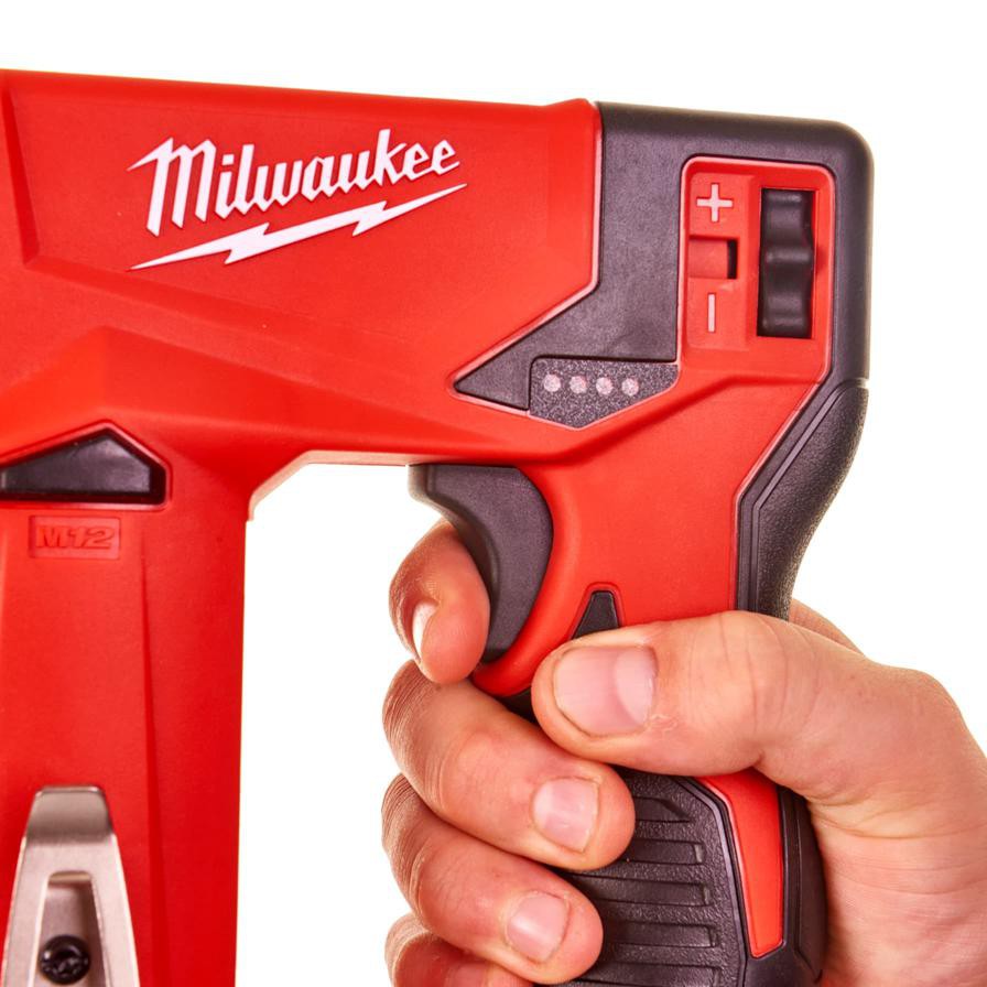 Milwaukee Cordless Stapler