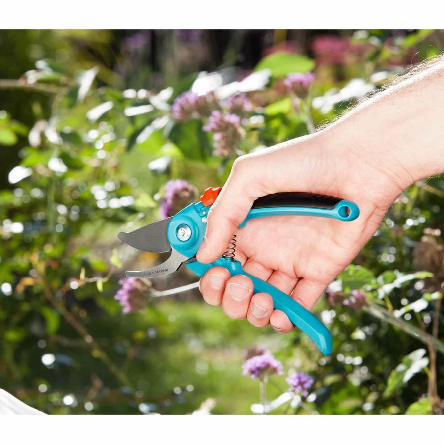 Gardena Bypass Secateurs