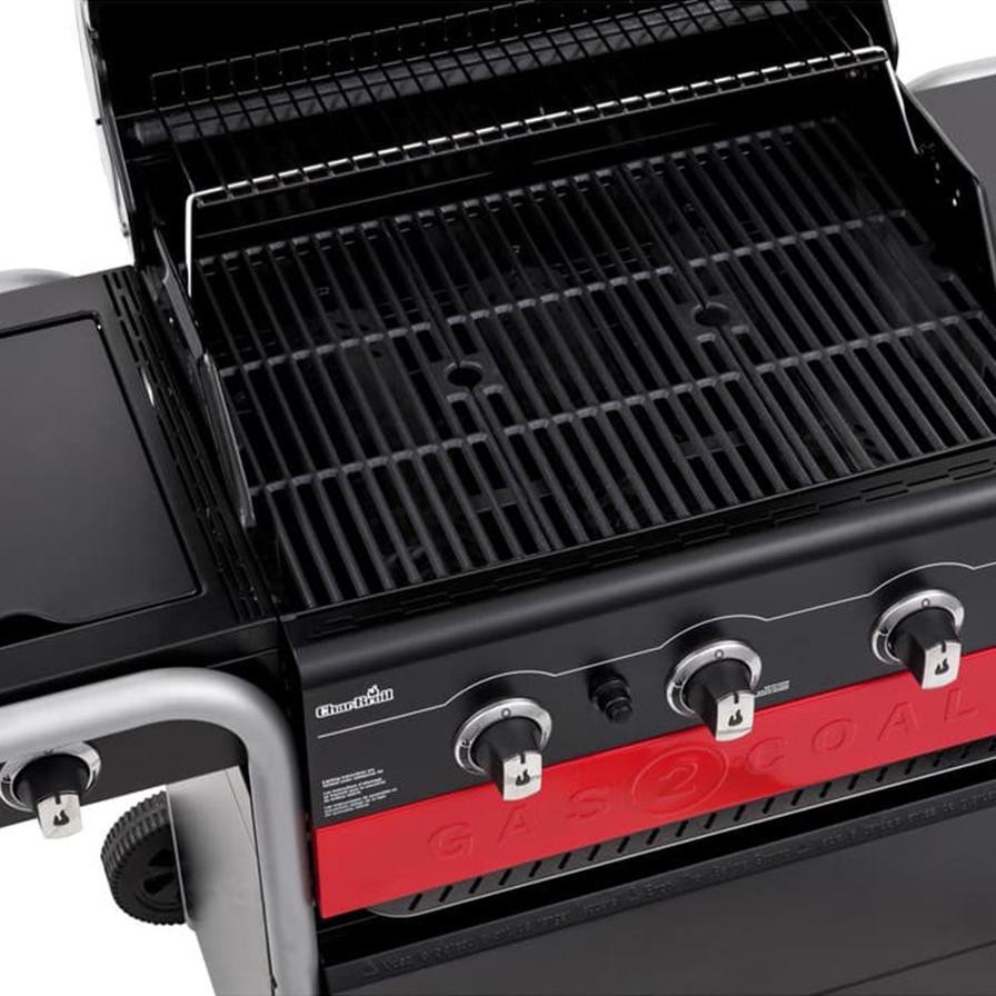 Char-Broil Gas2Coal 3-Burner Grill W/Side Burner