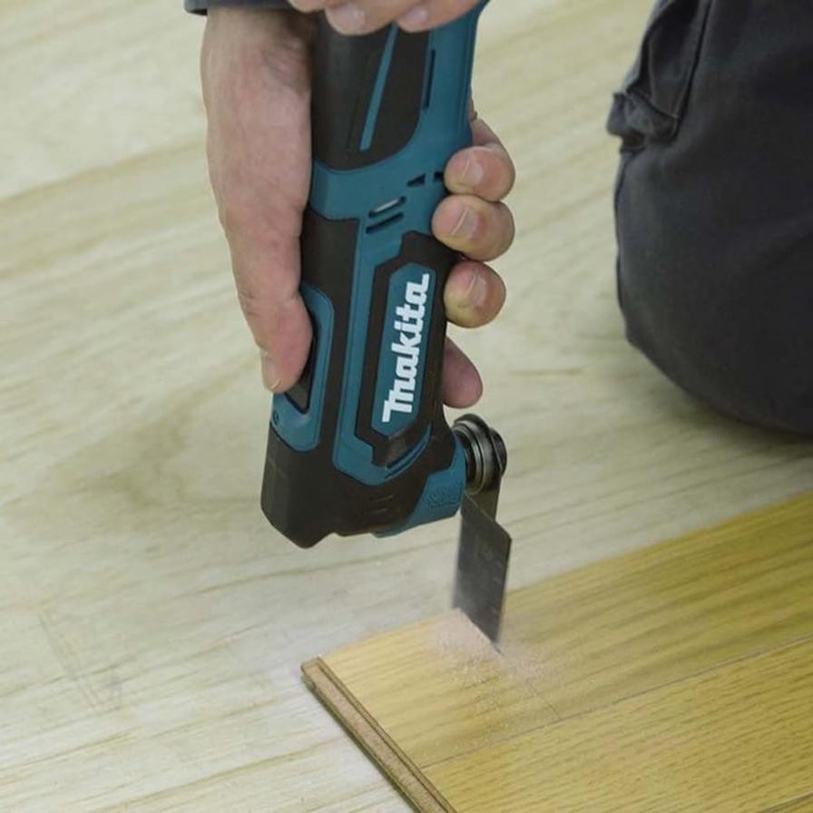 Makita Cordless Multi Tool W/Battery and Charger (10.8 V )