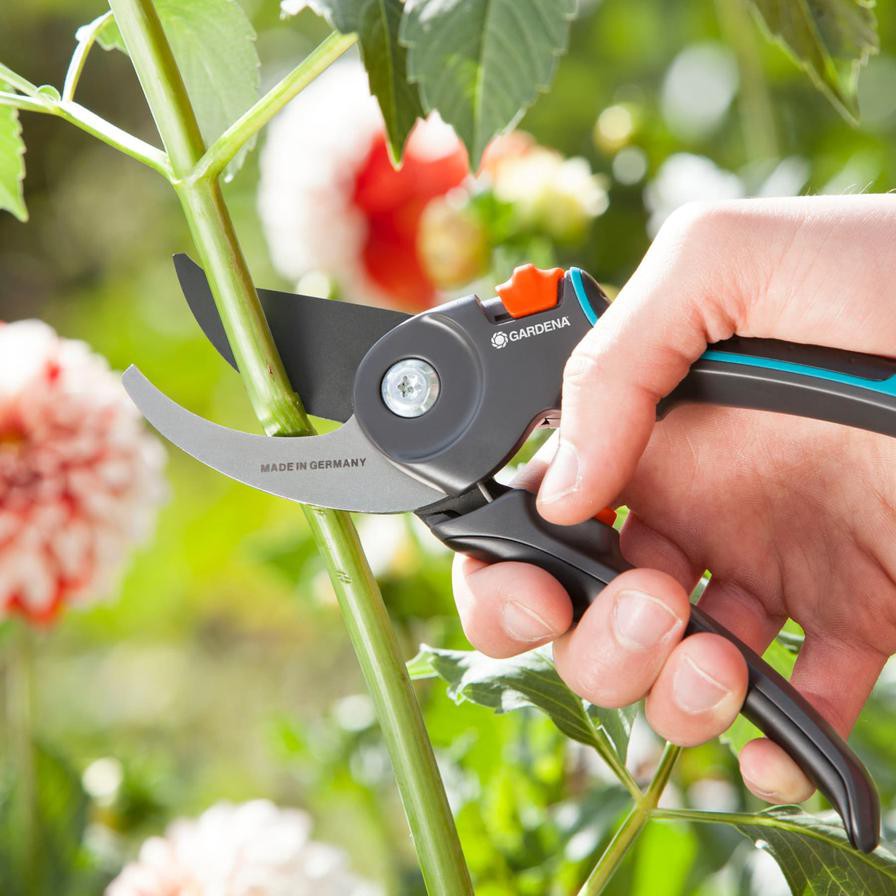 Gardena Secateurs B/M