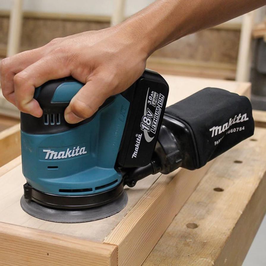 Makita 190 W 2.8 m Random Orbit Cordless Sander