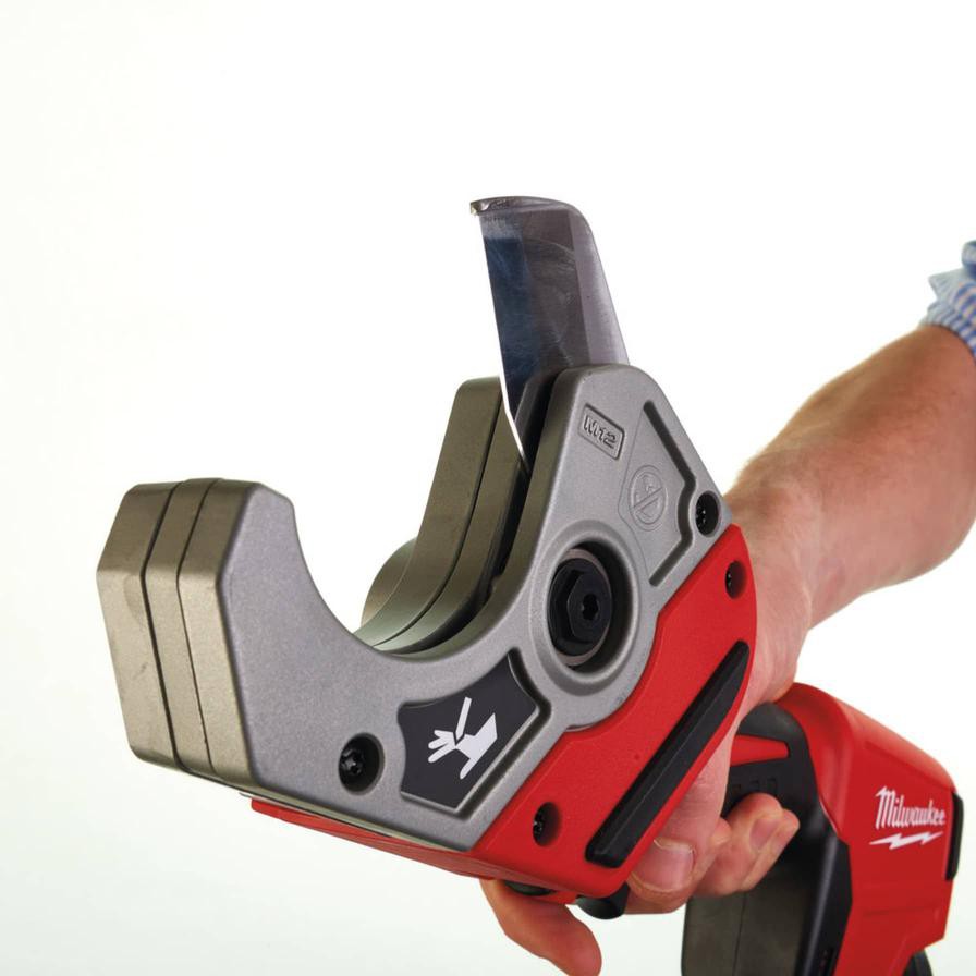 Milwaukee PEX Pipe Cutter (12 V)