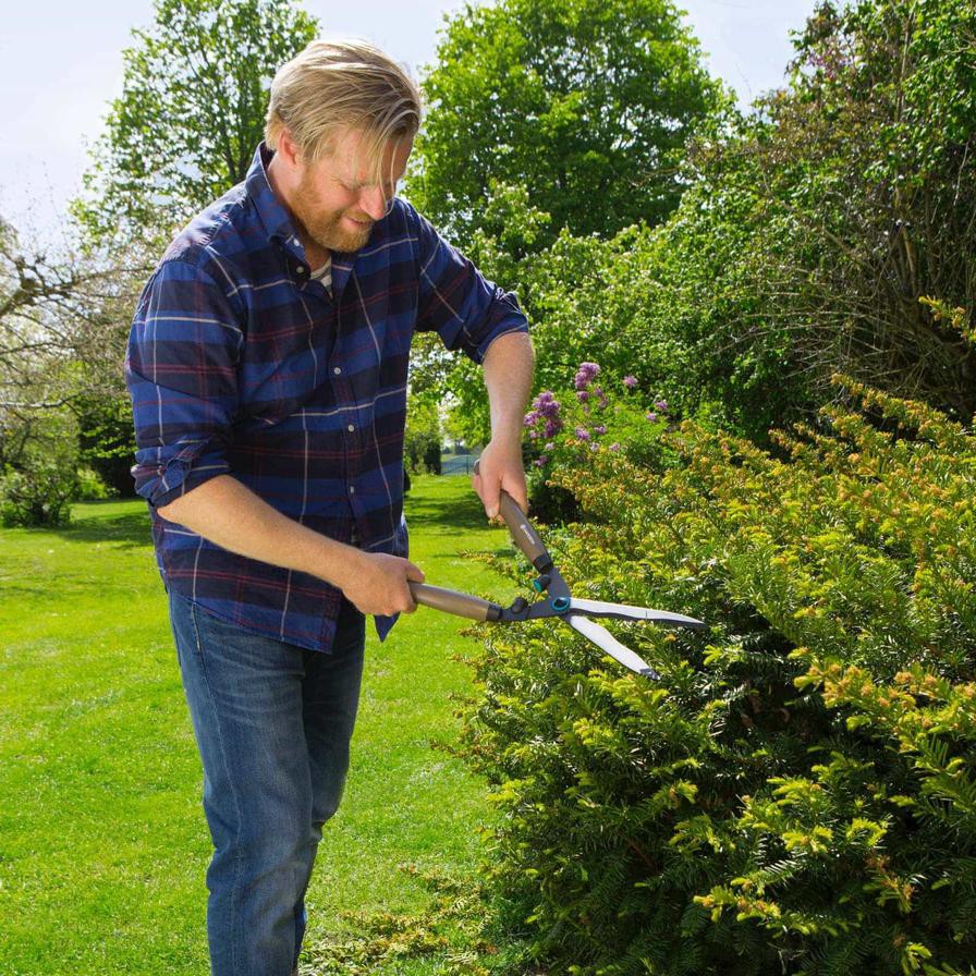 Gardena NatureCut Hedge Clipper