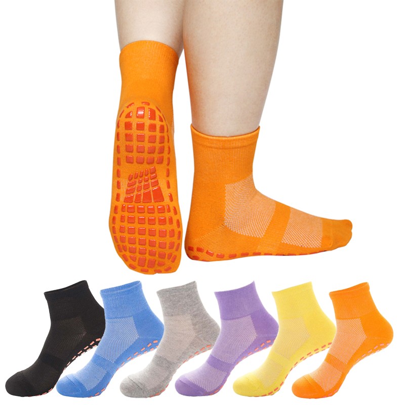 6 pairs/lot anti slip socks kids adults non slip sticky grip floor socks toddler child adult anti slip men and women trampoline sock