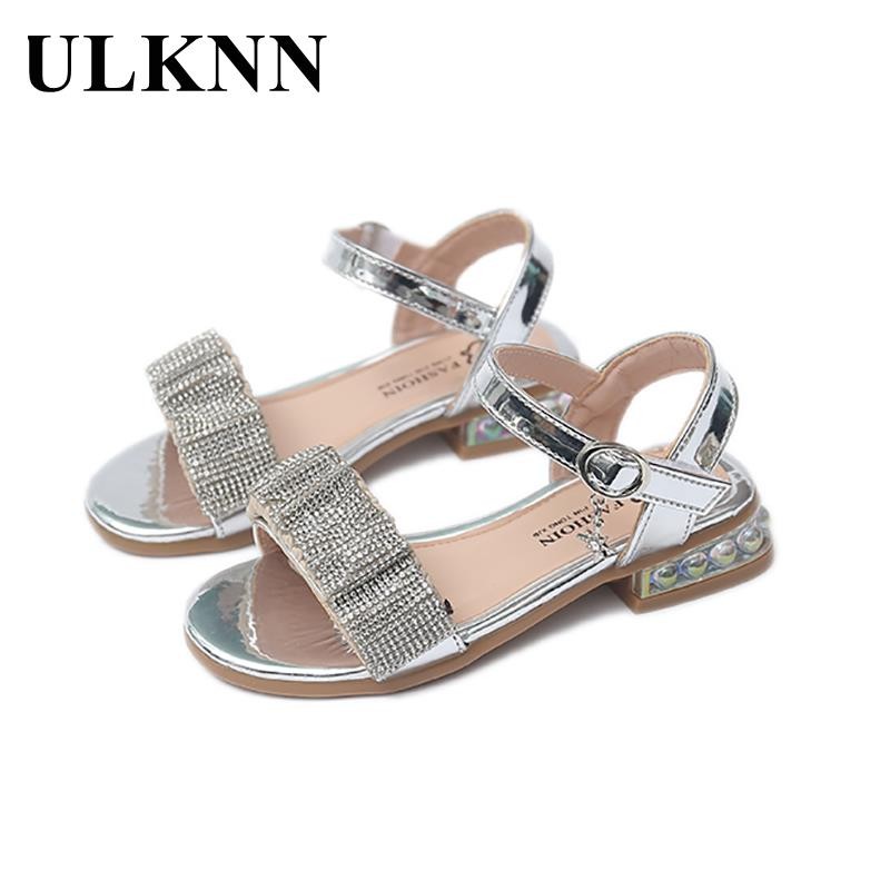 Summer 2022 Fashion Student Girls Sandals New Rhinestone Embroidery Princess Sandals Beach Shoes Wholesale A1223