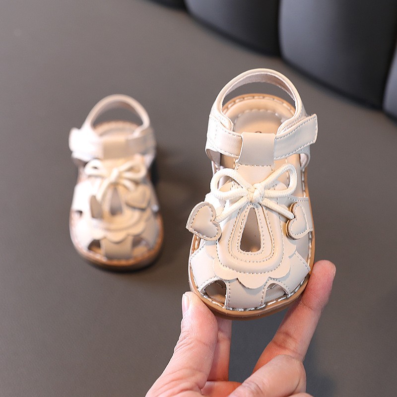 2022 Summer Baby Girl Shoes Cute Bow Cut-out Toddler Sandals Soft Bottom First Walkers Kids Beach Sandals