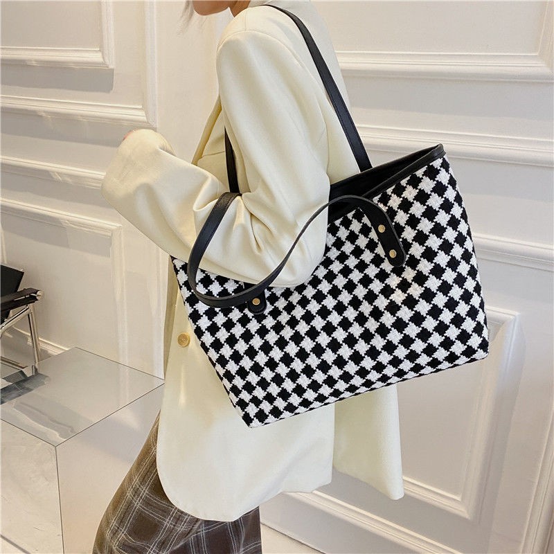 MBTI Fashion Plaid Women Shoulder Bag Classic Casual Tote Korean Tote Bag Elegant Femme Main Brief Vintage Bolso Mujer