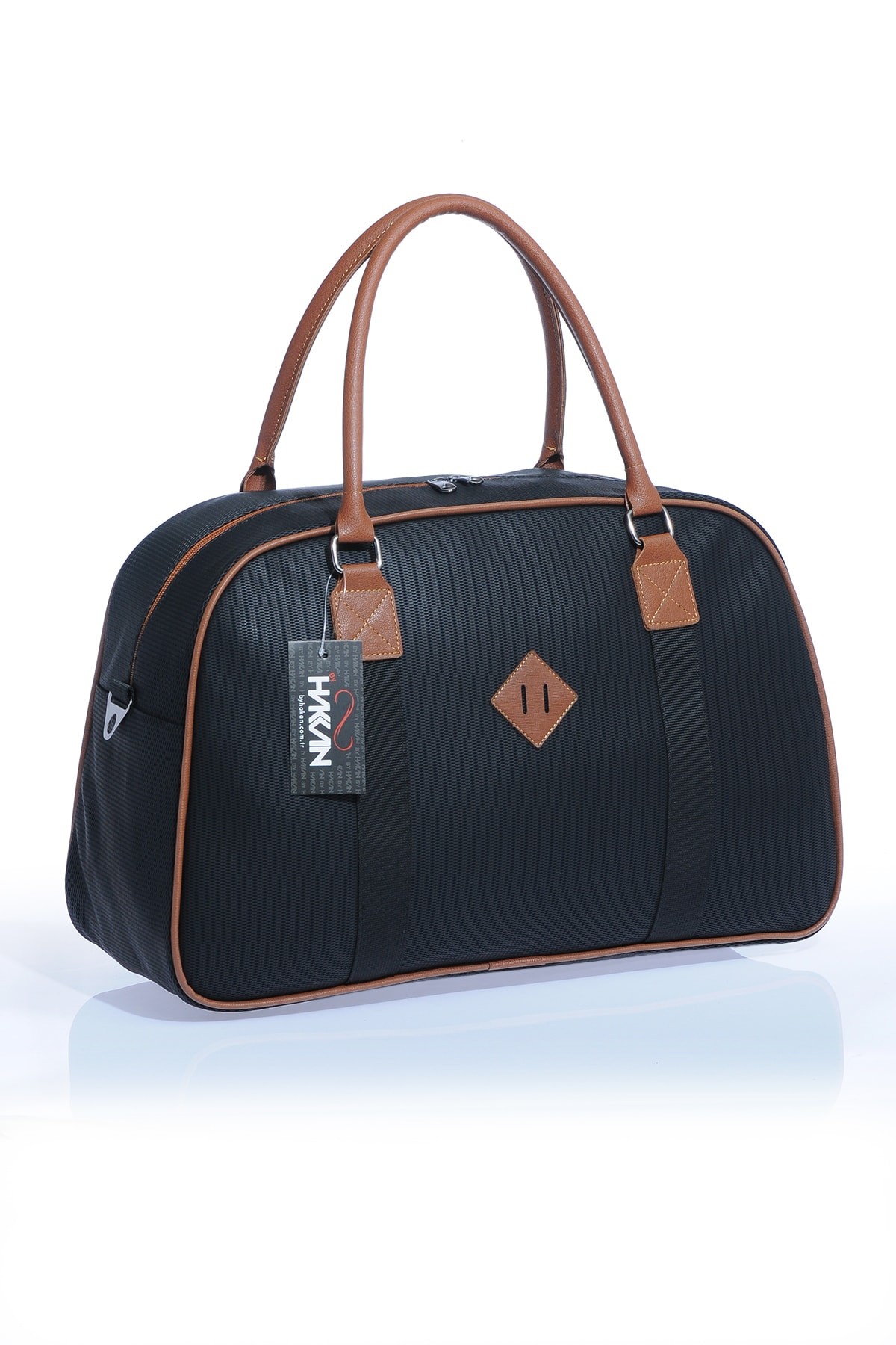 2022 . Stylish black color useful and high quality material sport bag and hand luggage