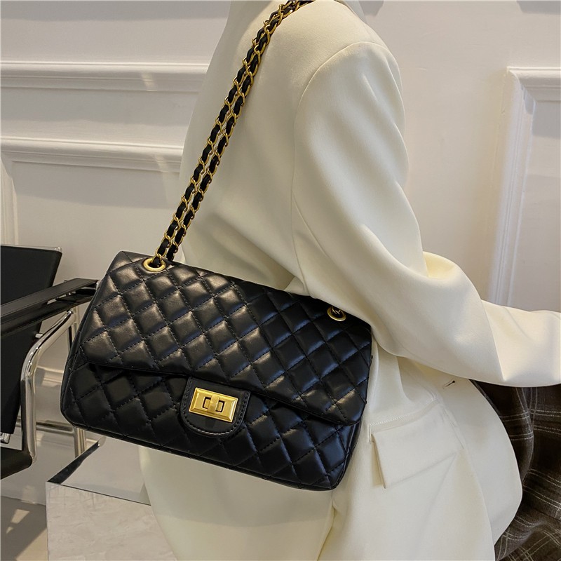 Hot Sale Classic Women Quilted Chain Shoulder Bag Good Quality PU Leather Crossbody Bag Ladies Daily All-match Medium Handbag