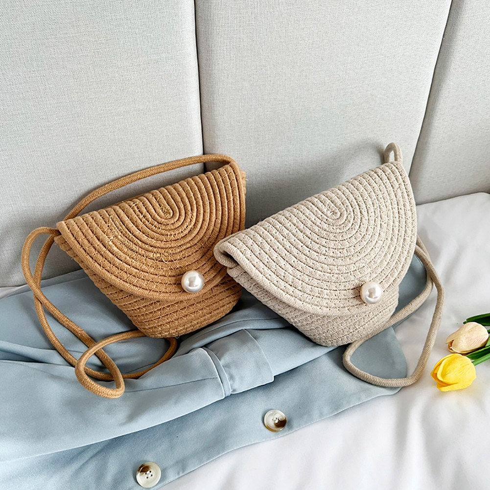 Fashion pearl ladies straw bag 2022 summer new hand-woven straw shoulder bag bohemian beach messenger flap small bucket bag