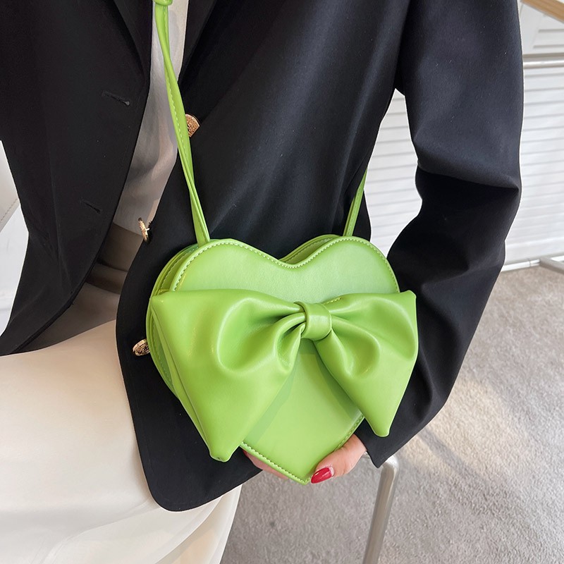 HOCODO Heart Shaped Crossbody Bags For Women Bow-knot Shoulder Bag Woman Summer Cute Ladies Purse PU Leather Women Bags