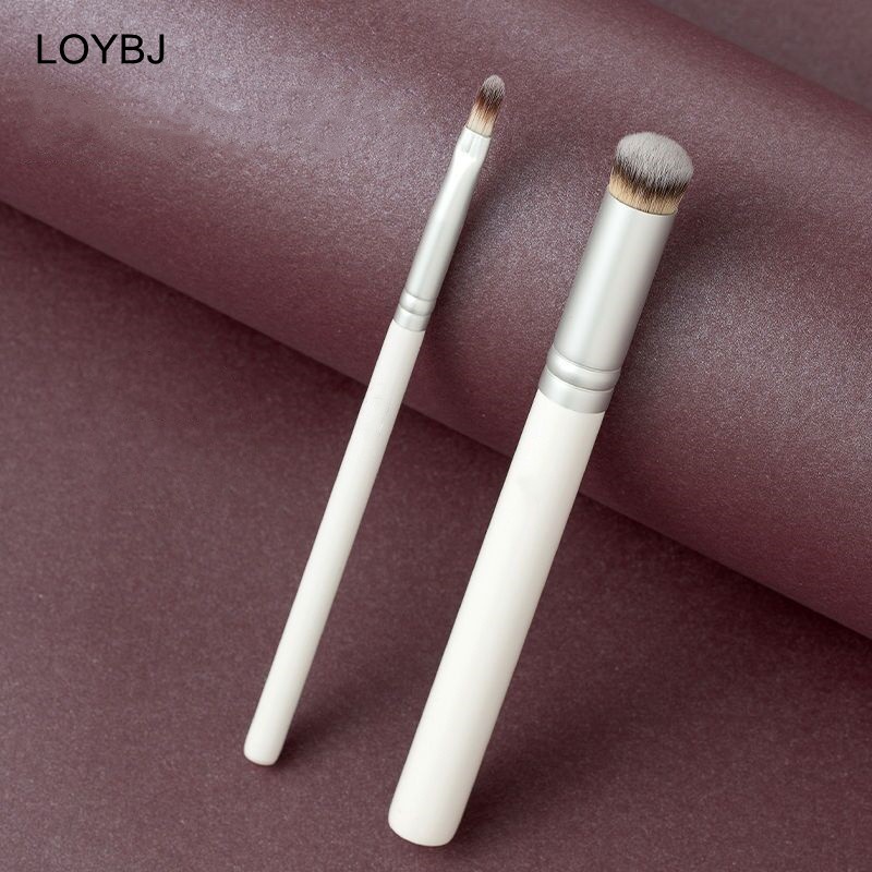 Loebig White Concealer Makeup Round Brushes Precision Concealing Acne Marks Dark Circles Tongue Type Tear Trench Brush Make Up Tools