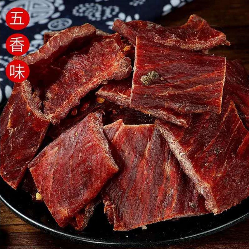 Authentic beef jerky spiced hand ripped yak jerky Sichuan specialty entertainment ready to eat not spicy snack five smells