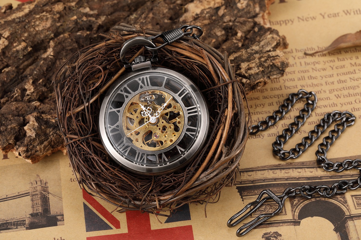 Hand Wind Mechanical Luxury Steampunk Pocket Watch Hollow Men Watches Roman Numeral Clock With Fob Chain With Box Reloj Hombre