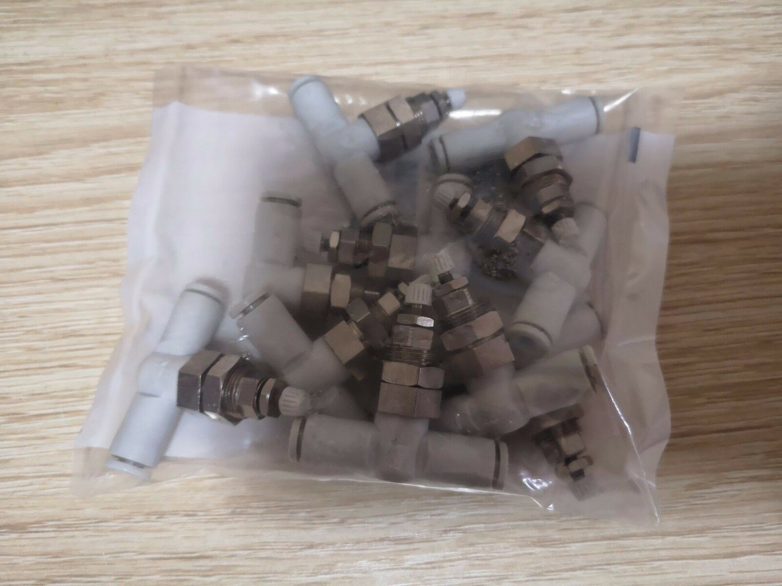 1Bag/10pcs New AS1001F-04-3 Control Valve