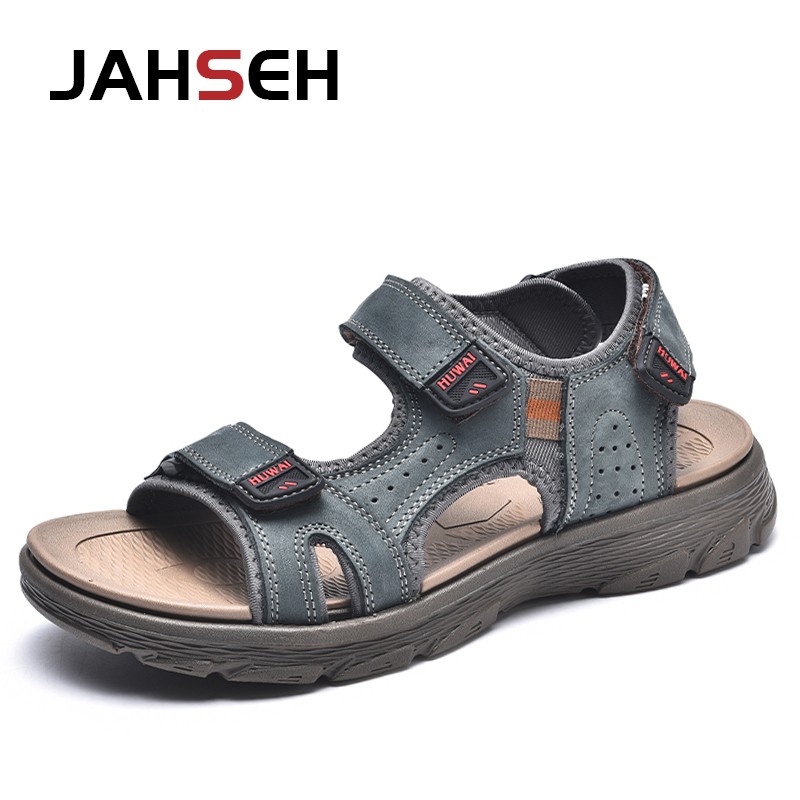 Super Light Summer Men Sandals Brand Beach Water Shoes Outdoor Breathable Trekking Fashion Sandals Fishing Genuine Leather Shoes