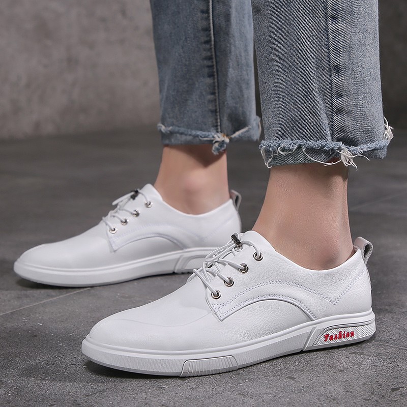 Men Sneakers Genuine Leather Men Casual Shoes Slip-on Breathable Soft Summer Flats Shoes Simple Style Fashion White Shoes