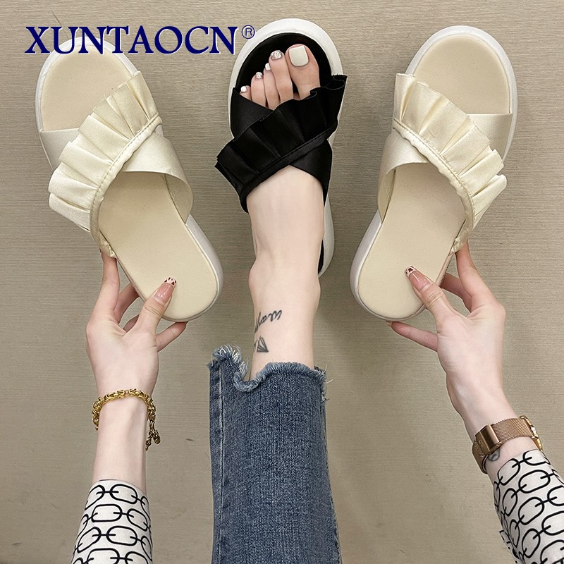 Summer ladies outdoor shopping flat slippers simple high platform open toe slides women flounce cloth soft soles walking shoes