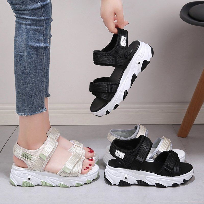 2022 Summer Sandals Fashion Slippers All Ages Comfortable Foot Massager Shopping Outdoor Personal Slippers