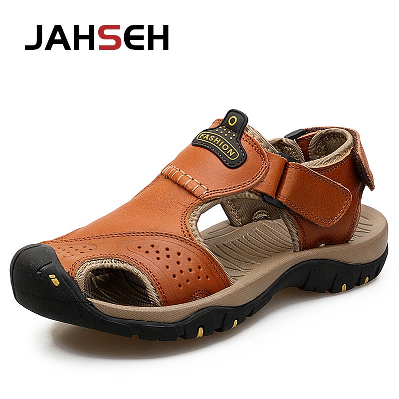 2022 New Genuine Leather Summer Casual Sandals Outdoor Walking Shoes Water Shoes Plus Size Beach Shoes Fashion Soft Slippers