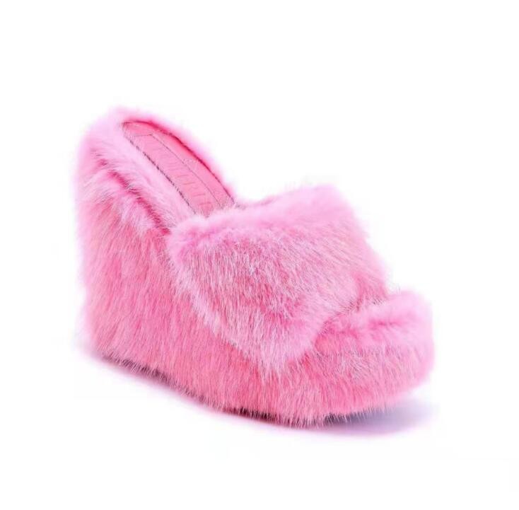 New luxury brand women feminine high heels fur pull outdoor all-match shoes slippers round head wedges with mink fur slippers