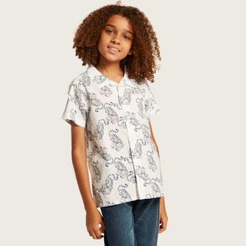 Juniors Printed Shirt with Short Sleeves and Button Closure