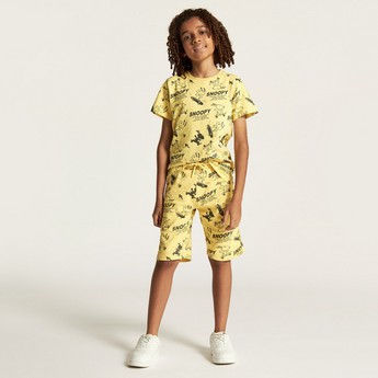 Snoopy Print Shorts with Drawstring Closure and Pockets