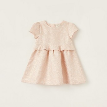 Juniors Textured Dress with Round Neck and Short Sleeves