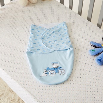 Juniors Tractor Print Cuddle Wrap