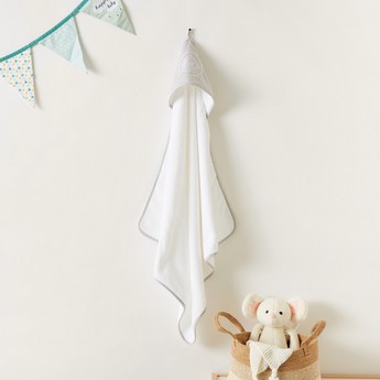 Giggles Embroidered Hooded Towel - 75x75 cms