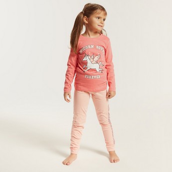 Juniors Graphic Print T-shirt and Pyjamas Set