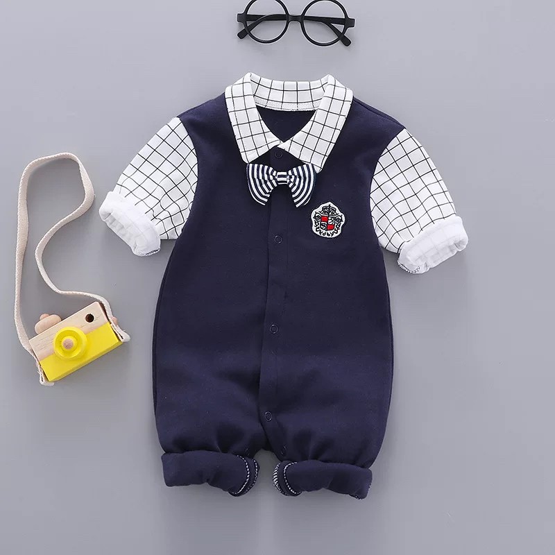 Baby check one-piece clothing children's clothing casual wear out boy baby autumn and winter cartoon clothing set