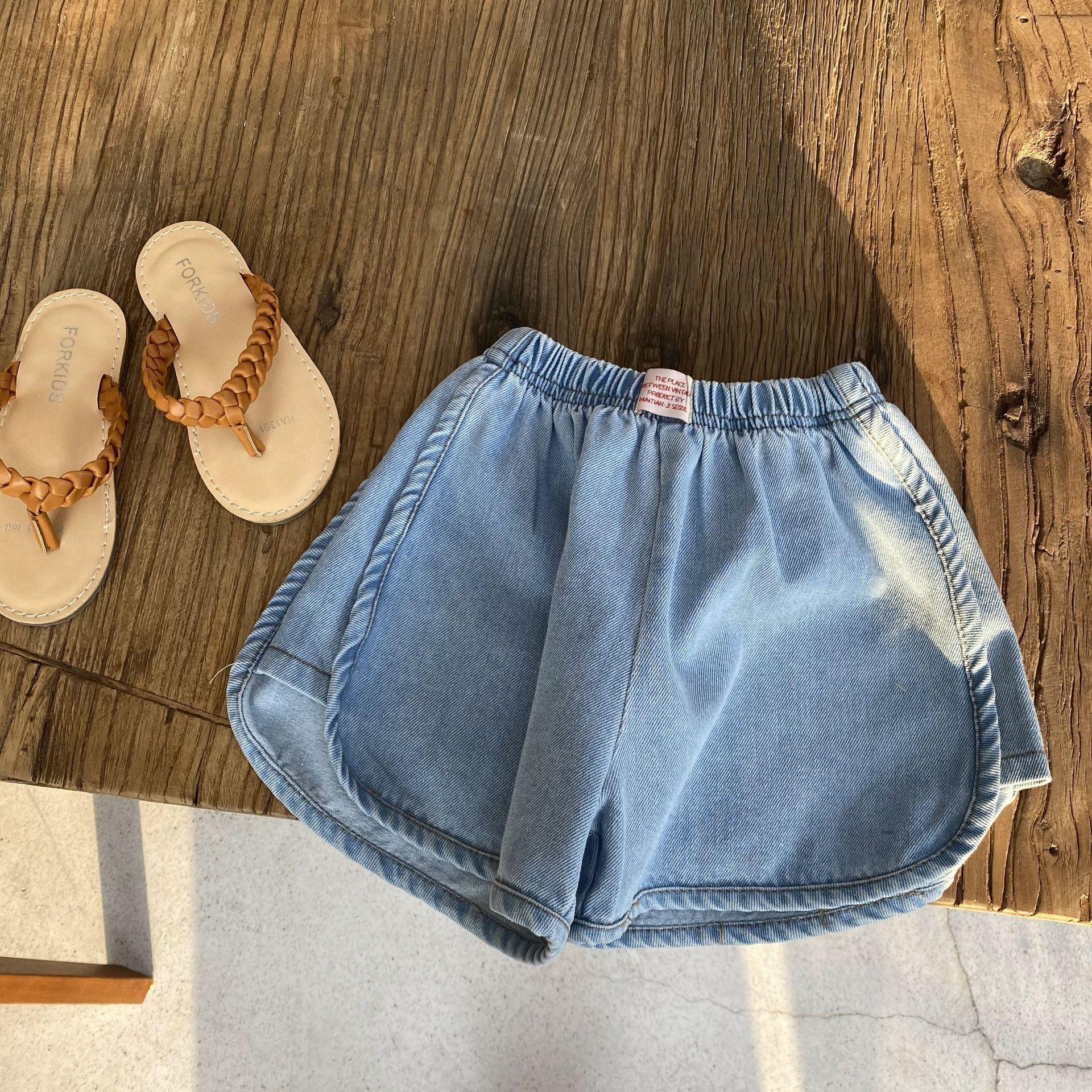 2022 summer new children's denim shorts cotton shorts kids outdoor casual pants baby boys and girls hemming short pants