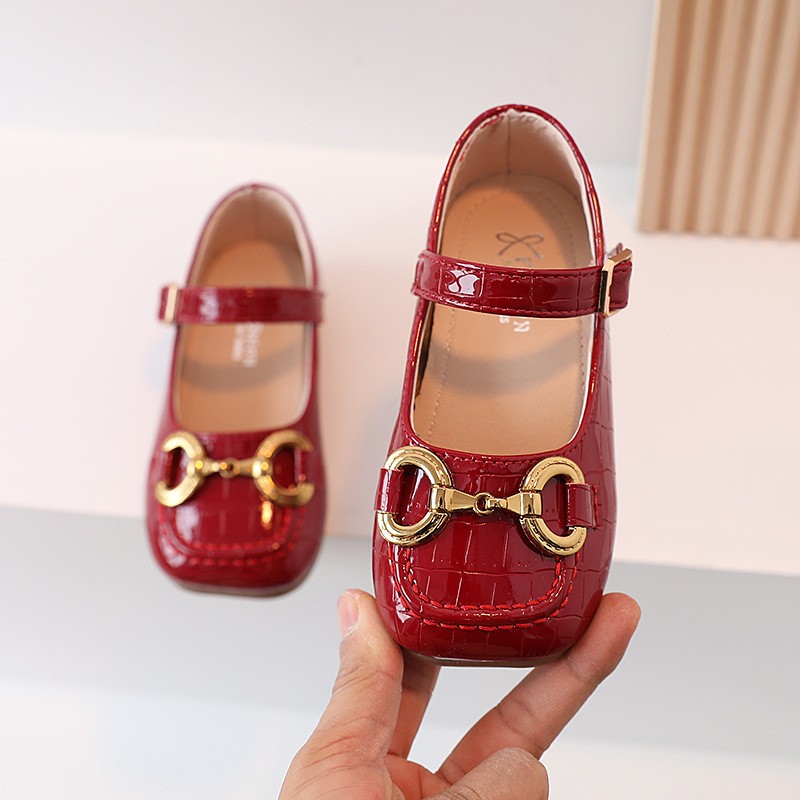 Spring Autumn Girls Red Mary Janes Shoes Children Fashion Retro Casual With Metal Kids Retro Dress Shallow Shoes For Party