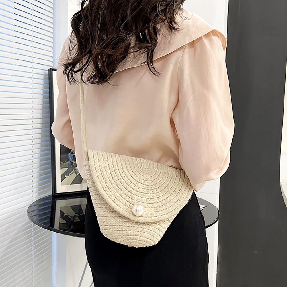 Fashion pearl ladies straw bag 2022 summer new hand-woven straw shoulder bag bohemian beach messenger flap small bucket bag