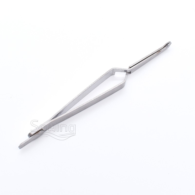 Orthodontic bracket forceps dental equipment bracket dental instrument holder stainless steel serrated forceps