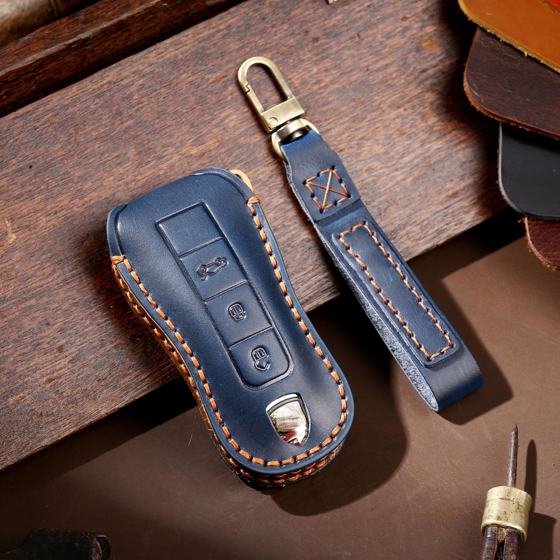 New Luxury Genuine Leather Car Key Cover Case For Porsche Macan 718 Cayenne Palmer Lamela 911 Keychain Holder Car Accessories