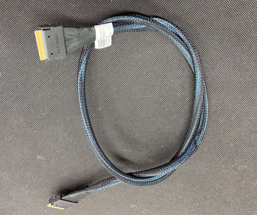 Slim SAS 4.0 SFF-8654 8i 38pin to SFF-8654 Raid Cable 79cm