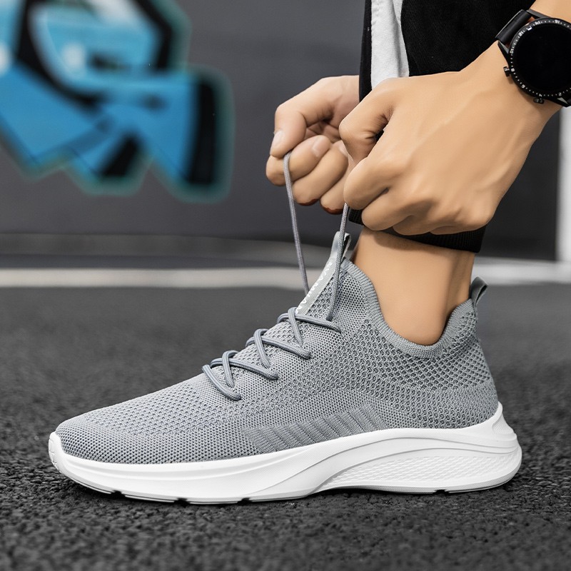 Women Men Sneakers Mesh Breathable Running Shoes Male Lightweight Sneakers Couple Sneakers Man Casual Shoes 35-47