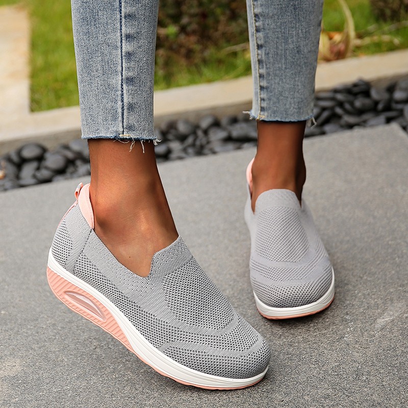 Rimocy 2022 Summer Women Breathable Sneakers Cushioning Air Cushion Walking Shoes Woman Slip On Platform Mesh Flats Plus Size 43