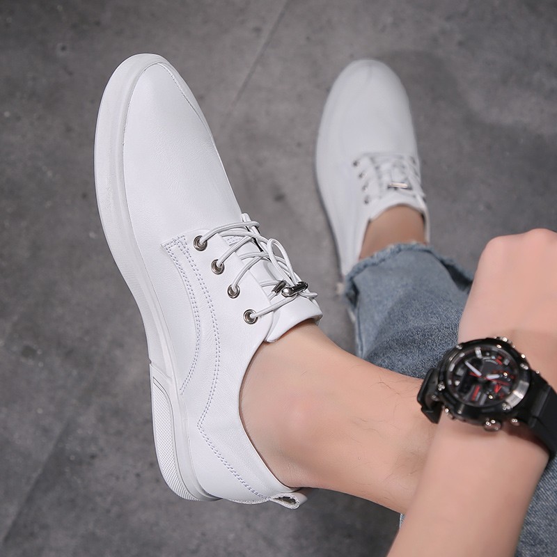 Men Sneakers Genuine Leather Men Casual Shoes Slip-on Breathable Soft Summer Flats Shoes Simple Style Fashion White Shoes