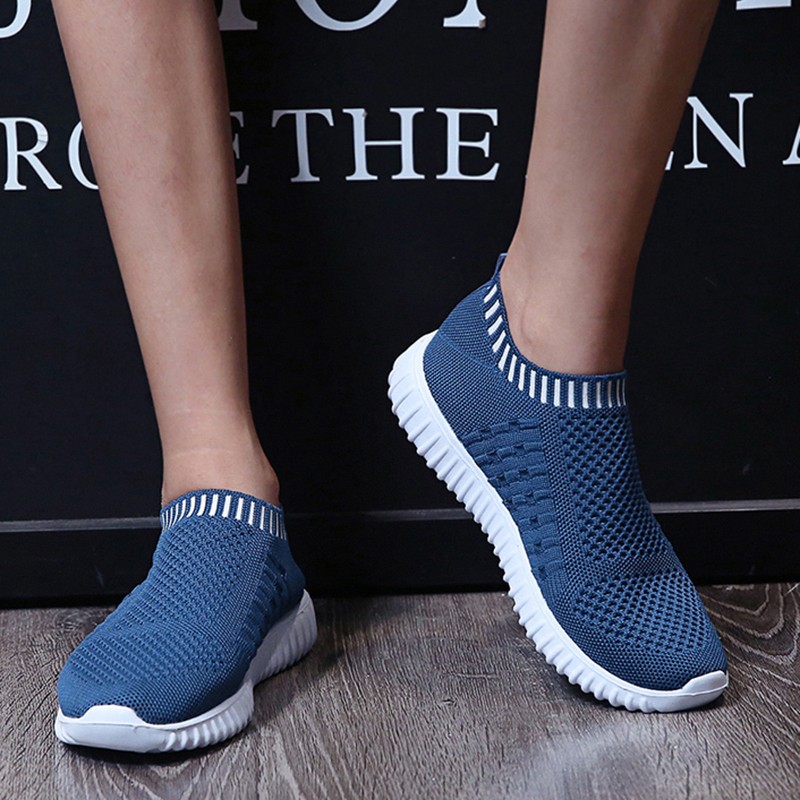 Rimocy Breathable Mesh Slip On Sneakers Women Plus Size Casual Knitted Flats Female 2022 Spring Summer Soft Sneakers Woman