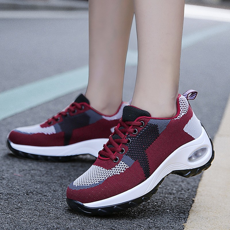 Women Shock Absorbing Comfortable And Breathable Sneaker Outdoor Leisure Shoes Travel Air Cushioned Shoes