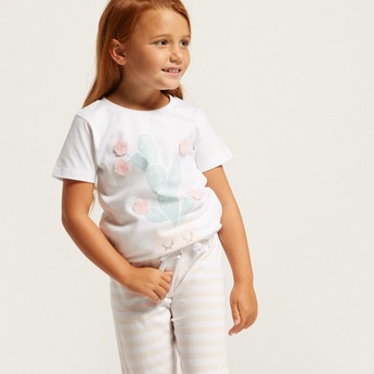 Juniors Printed T-shirt and Striped Pyjama Set