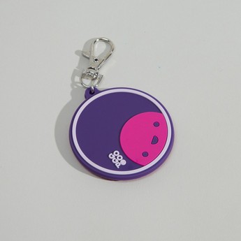 Applique Detail Metallic Keyring with Round Mirror